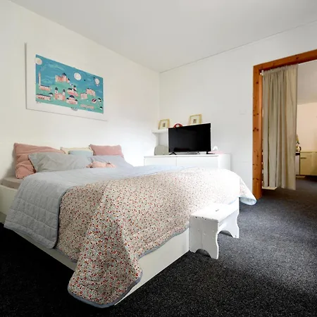 Apartment Pod Hradom *